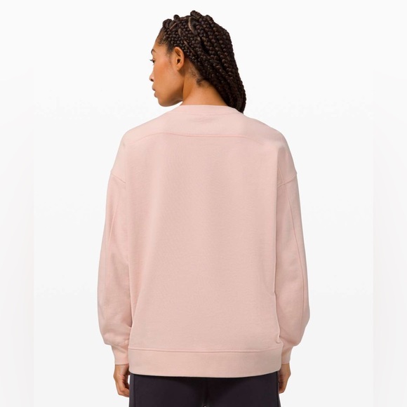 LULULEMON Perfectly Oversized Crew Sweatshirt in Feather Pink - Picture 2 of 12
